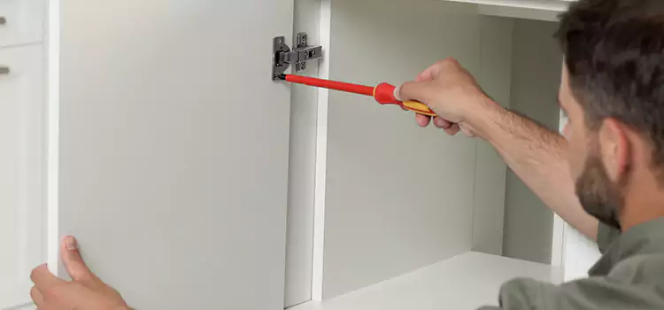 Screen Door Hinge Repair North Las Vegas